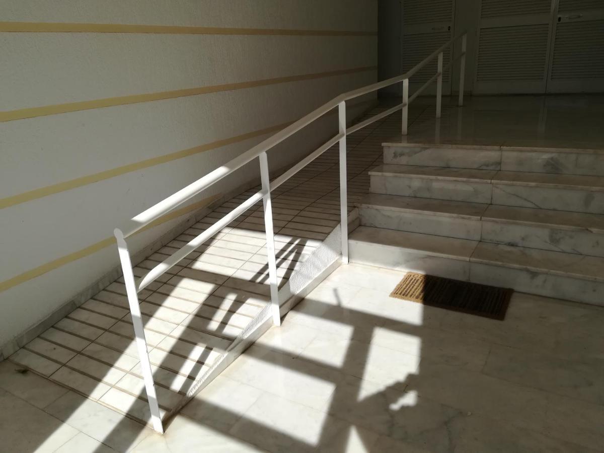 Apartamento 60 M2 En La Playa Torre de Benagalbon Kültér fotó