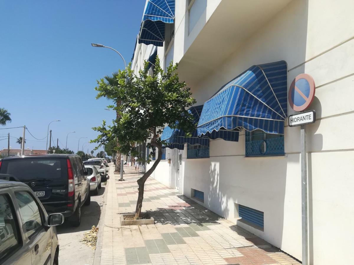 Apartamento 60 M2 En La Playa Torre de Benagalbon Kültér fotó